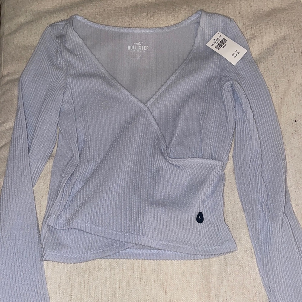 Baby blue crisscross long sleeve Hollister top